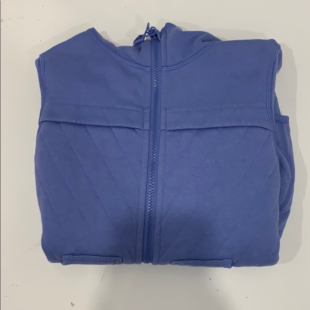 NOT AVAILABLE Ivivva zip up